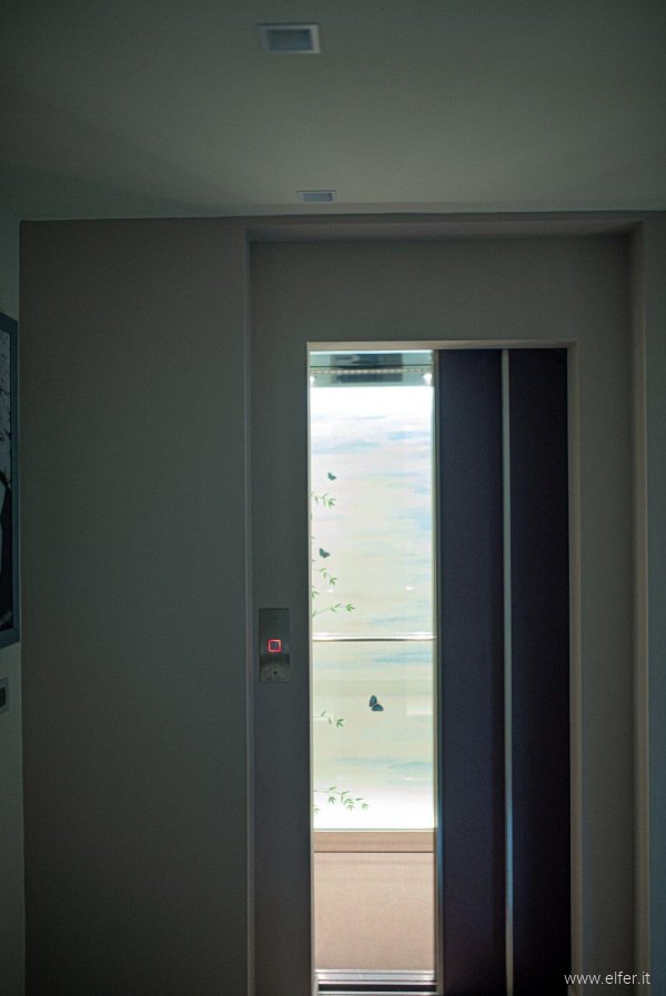 porta miniascensore sass