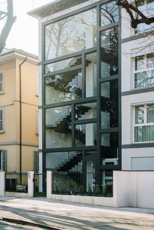 Ascensore in condominio a Parma