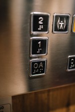 pulsanti quadrati braille